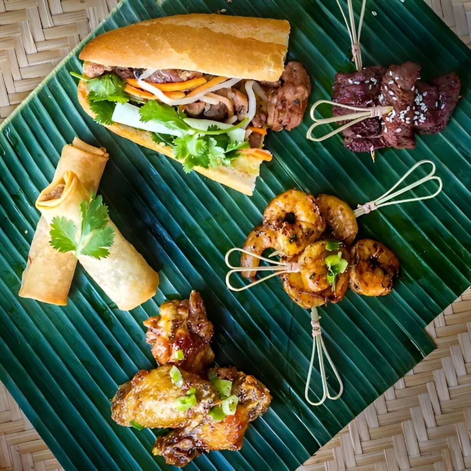 Traditional Vietnamese Flavors🍲